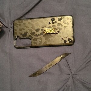 Black leopard Loopy case for Galaxy S21 Plus